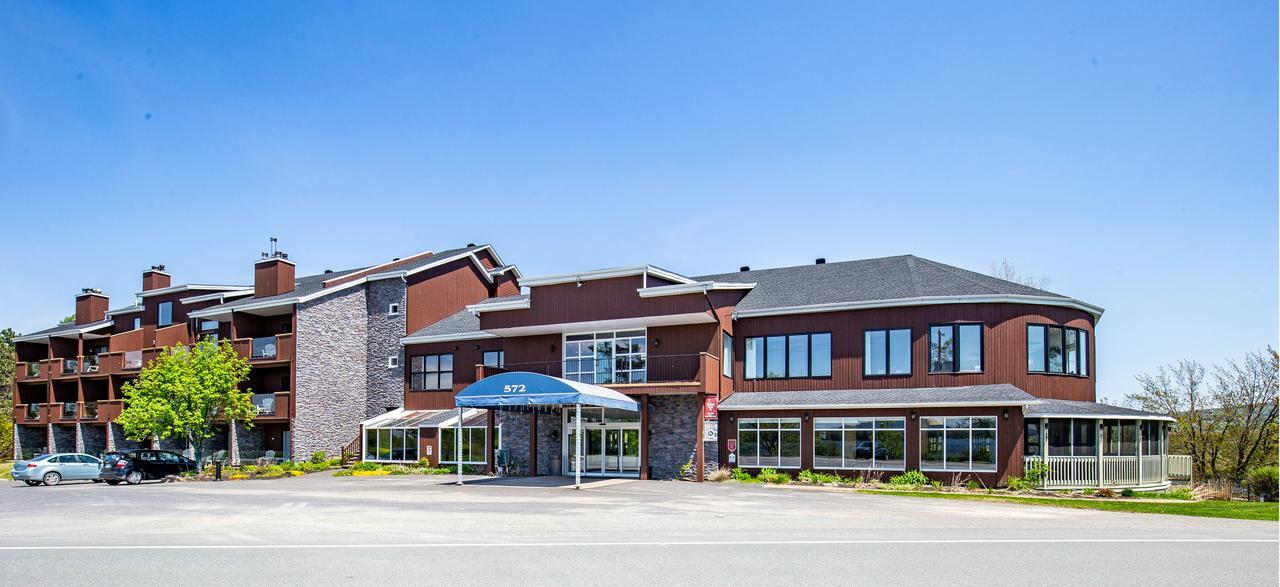 Hotel Lac Brome Lac-Brome Exterior foto